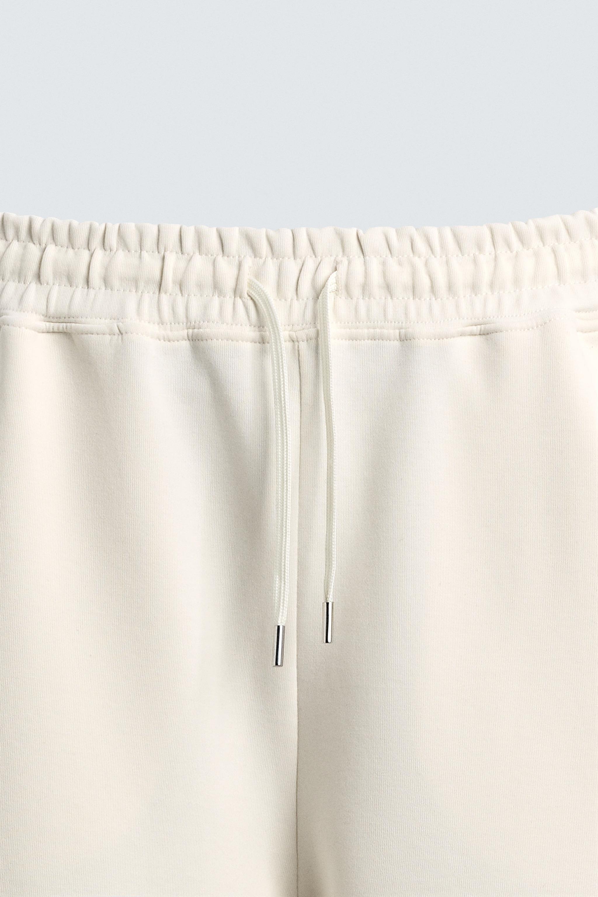 BERMUDA JOGGER RELAXED FIT INTERLOCK